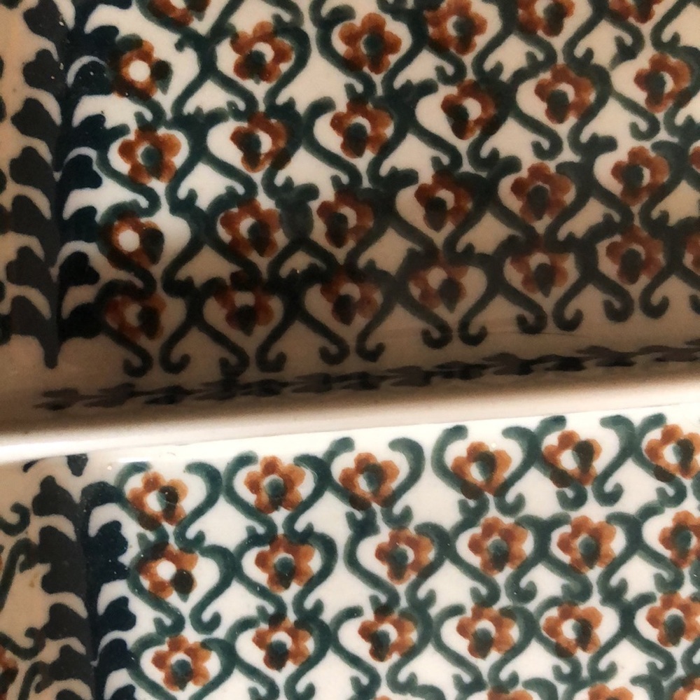 Plate - Picture 2 of 3